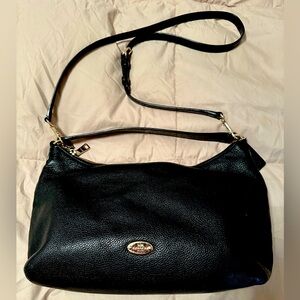 🟣Coach🟣 Black Pebbled Leather Shoulder/Crossbody Bag
